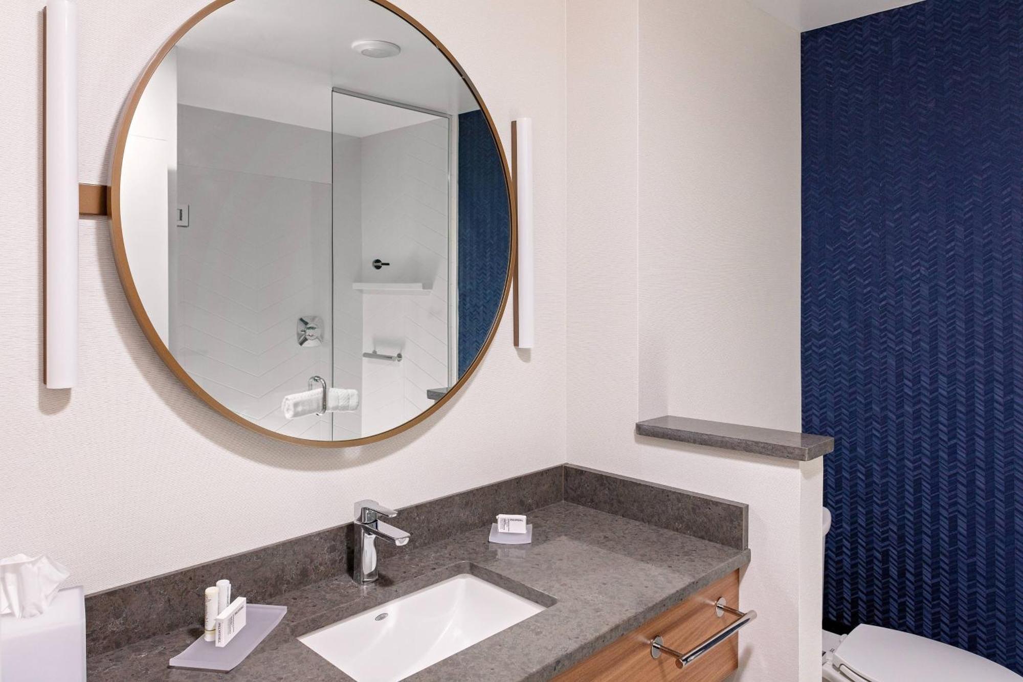 Fairfield Inn & Suites By Marriott Queensbury Glens Falls/Lake George Eksteriør billede